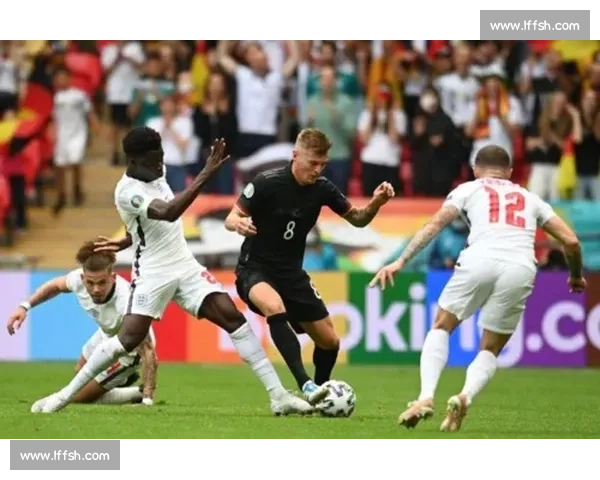 曼联vs豪强正面对决红魔战术博弈与胜负关键全解析前瞻深度观察