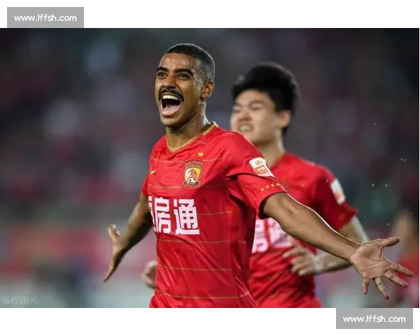 广州恒大vs焦点对决前瞻球队状态与胜负看点解析战术走势比赛悬念 广州恒大vs焦点对决前瞻球队状态与胜负看点解析战术走势比赛悬念