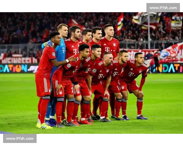 拜仁慕尼黑与波尔图激战欧冠赛场 双方拼劲十足展开生死较量