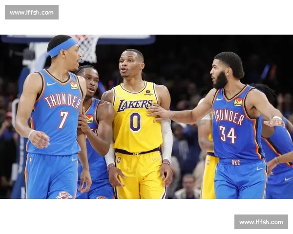 科比泪洒赛场湖人惜败雷霆终结连胜纪录球迷心碎时刻